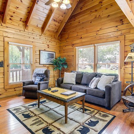 Pigeon Forge Cabin Premier Location And Hot Tub מראה חיצוני תמונה