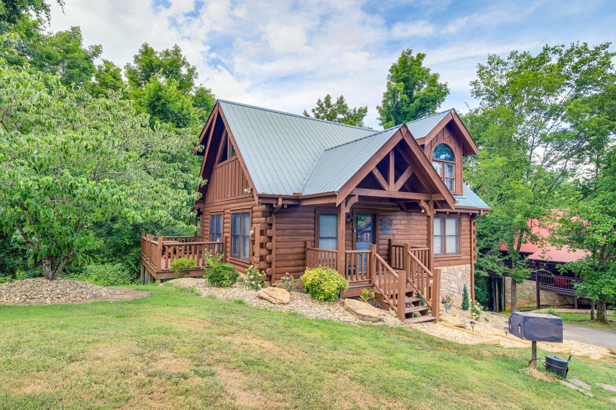 Pigeon Forge Cabin Premier Location And Hot Tub מראה חיצוני תמונה