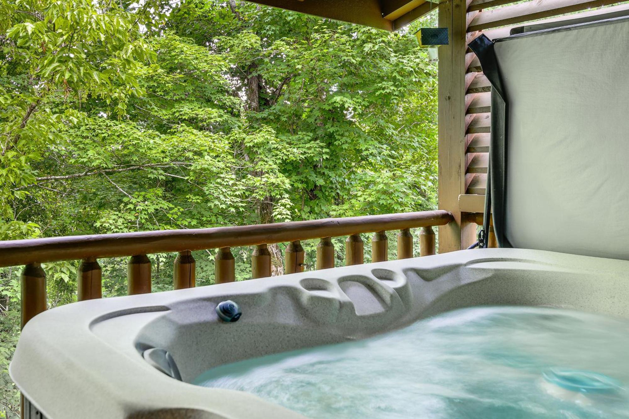 Pigeon Forge Cabin Premier Location And Hot Tub מראה חיצוני תמונה